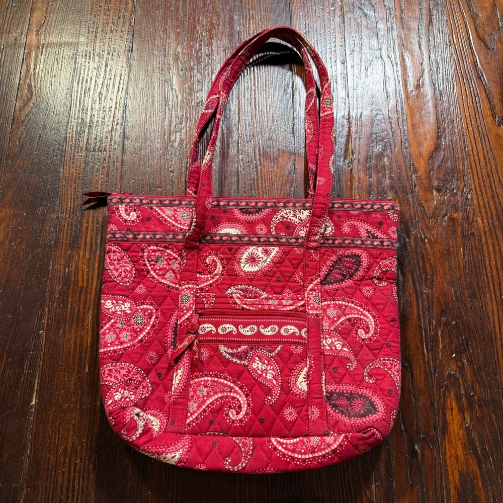 Vera Bradley Tote Bag Purse Mesa Red Paisley Quilted Cotton Zip Shoulder Bag